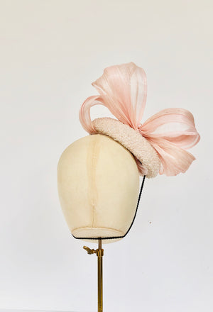 blush pink fascinator hat for mother of the bride royal ascot
