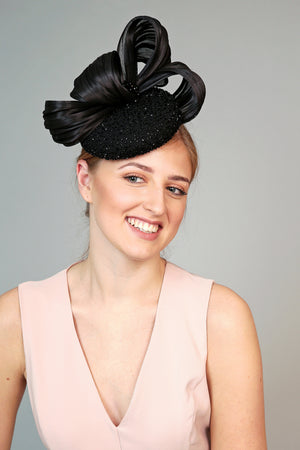black beaded crsytal fascinator pillbox hat kate middleton style wedding hat royal ascot 